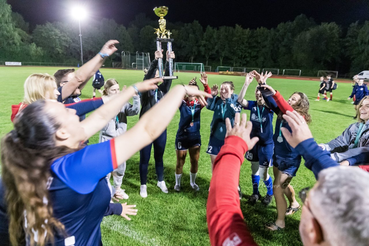 Bild 112 - Loewinnen Cup